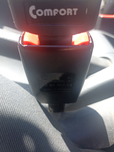 Замок ременя безпеки Volkswagen Golf 5 2005 хетчбек 1.4 Бензин 