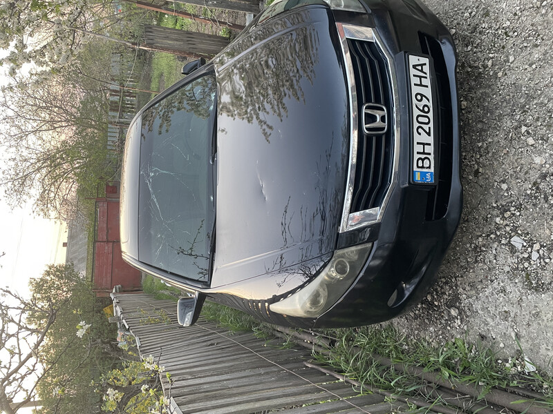 Стекло лобовое Honda Accord  2008 2.4 Бензин Черноморск