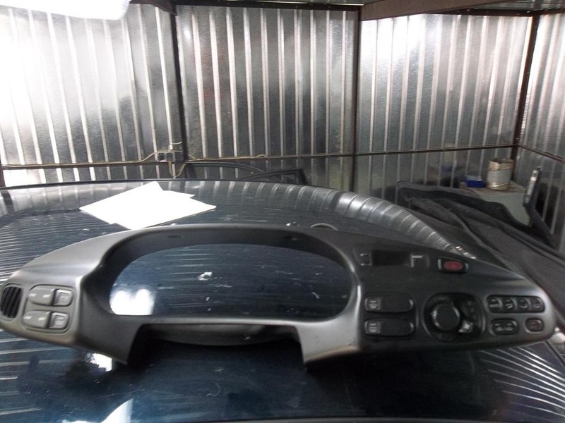 Часть к торпеды Mazda Xedos 6  1996 2.0 Бензин Днепр