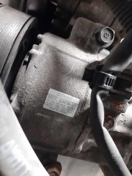 Компрессор кондиционера Toyota Avensis  2008 купе 1.8 Бензин 