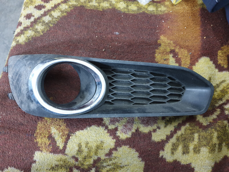 Накладка противотуманной фары Subaru Legacy Б14 2013 2.5 Бензин Черкассы