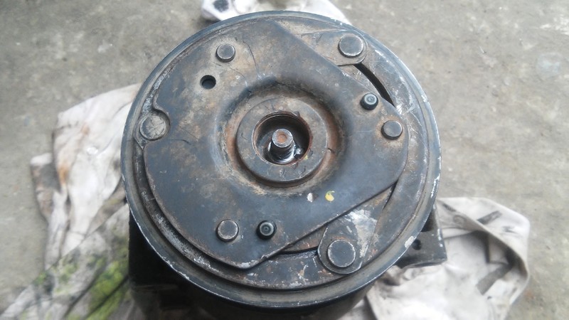Муфта компресора 2.5 2008 Opel Vivaro  2008 2.5 Дизель Киев