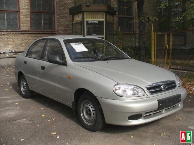 Капот Chevrolet Lanos  2006 1.6 Бензин Коломия