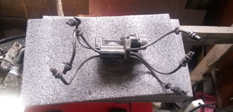 Форсунка топлівна Chevrolet Blazer  1995 4.3 Бензин Дубровица