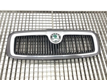 Решетка капота Skoda Superb  2008 хэтчбек 2.0 Дизель Николаев