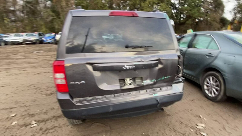 Кришка багажника Jeep Patriot  2015 2.4 Бензин 