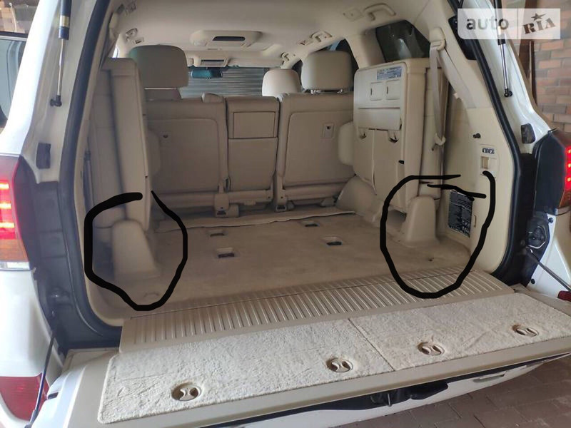 Накладки креплений заднего ряда сидений Lexus LX 570 2011 5.7 Бензин Киев