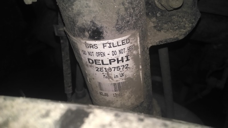 Передний левый аморт Land Rover Range Rover 2008 г.  4.2 л бензин Киев