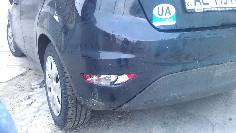 Задняя противотуманная фара - лампа Ford Fiesta MK7  2010 хэтчбек 1.2 Бензин Днепропетровск