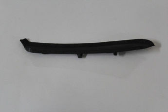 Уплотнитель правого крыла Chevrolet Volt  2014 хэтчбек 1.4 Бензин Харьков