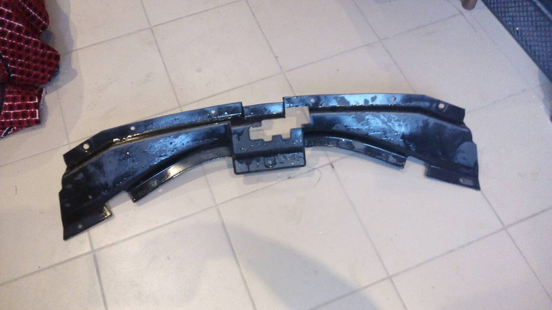 Накладка замка капота Chevrolet Captiva  2008 3.2 Бензин 