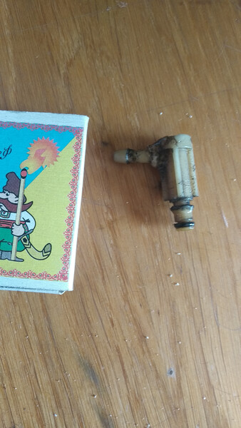 Пласмассовый переходник возврате топлива Peugeot Partner  2011 1.6 Дизель 