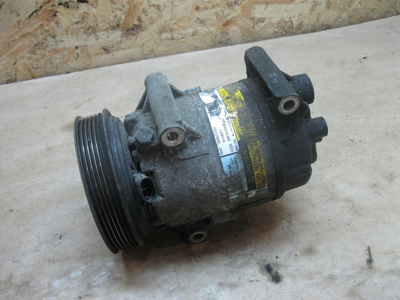Крышка компрессора кондиционера 8200316164   Renault Megane, Renault Scenic
