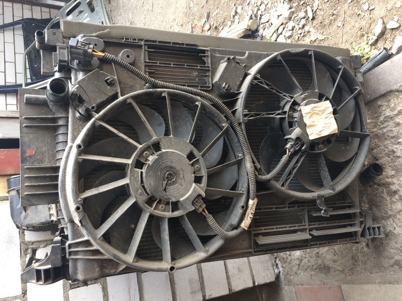 Диффузор с вентилят Ford Kuga 2  2015 2.0 Дизель 