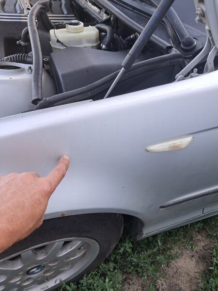 Крыло переднее 41357042323   BMW 3 Series