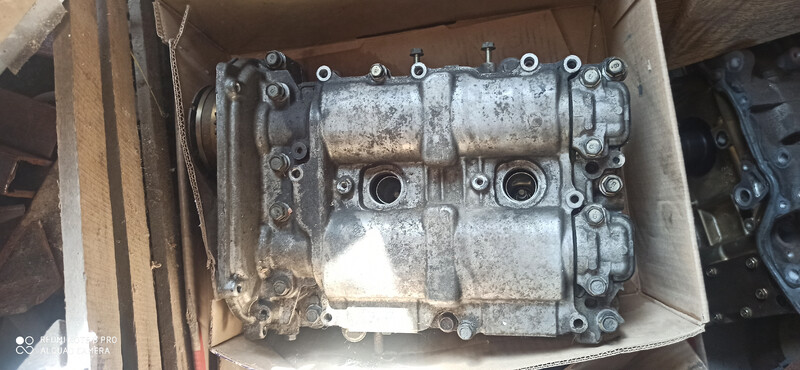 Клапанная крышка правая на fb25 Subaru Forester SH  2012 універсал 2.5 Бензин 