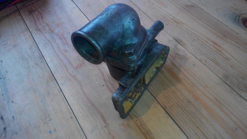 Корпус термостата Opel Rekord карбюраторный 1986 2.0 Бензин Винница