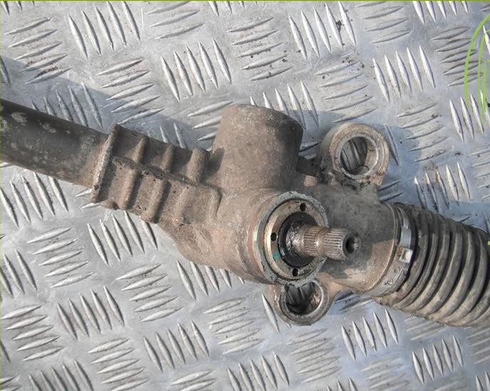 Рулевая рейка 6800001299   Toyota Yaris