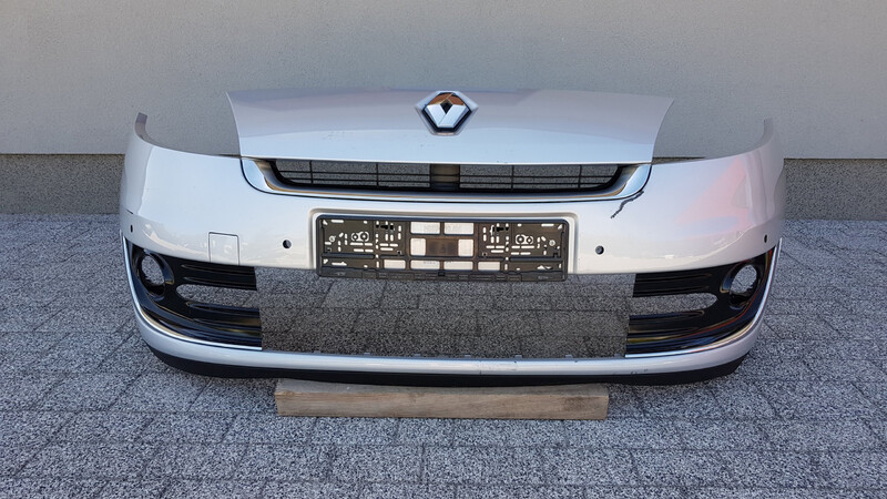 Бампер передній Renault Grand Scenic 3  2012 універсал 1.5 Дизель 