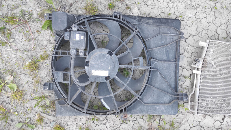 Дифузор Hyundai Tucson універсал 2015 р.  2.0 л бензин Чернівці