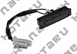 Кнопка багажника Nissan Tiida C12  2012 хетчбек 1.6 Бензин 