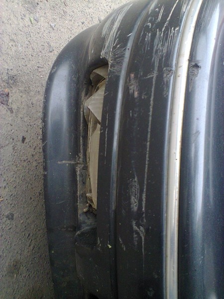 Скло протитуманної фари Mitsubishi Galant 6 1991 р.  1.8 л бензин Миколаїв