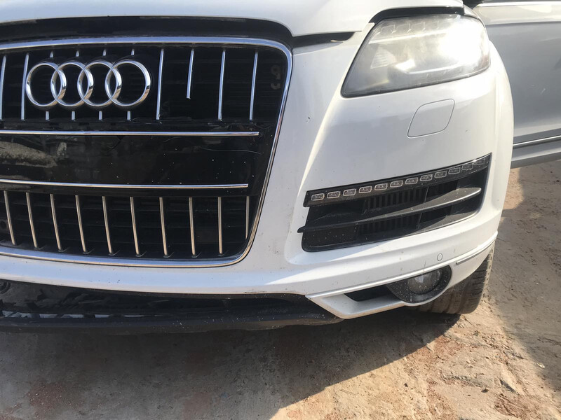 Бампер передний Audi Q7 2014 г.  Ковель
