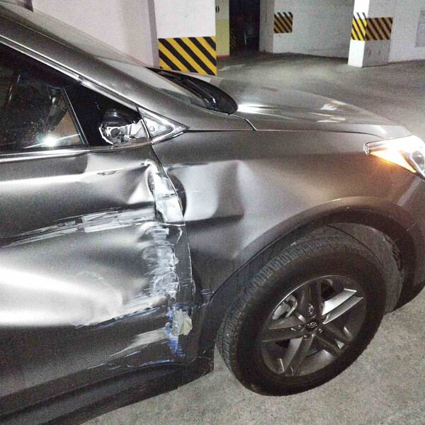 Двері передні праві Hyundai Santa FE 3  2017 універсал 2.4 Бензин 