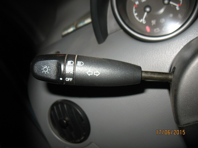 Переключатель поворотов Chevrolet Aveo  2005 1.5 Бензин Краматорск