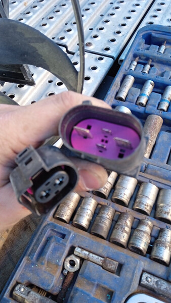 Вентилятор радиатора Volkswagen Touran 2003 г.  1.6 л бензин