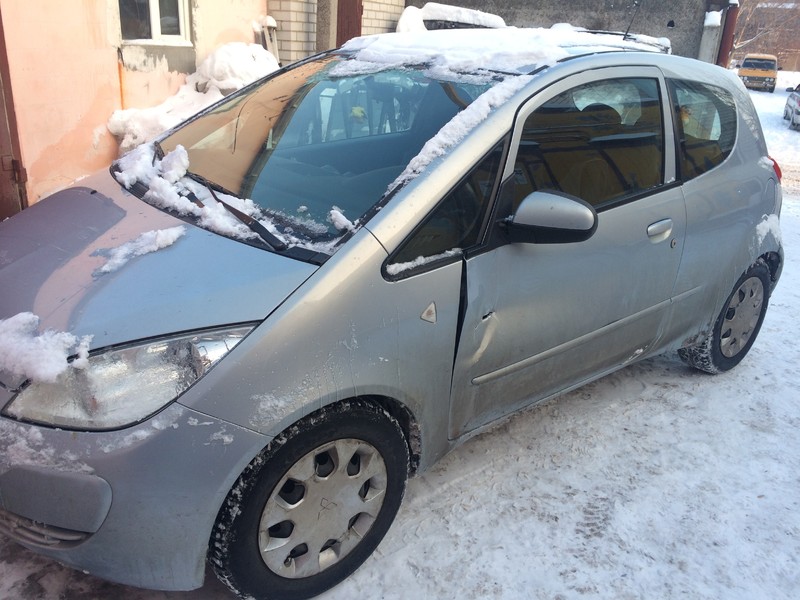 Дверь передняя левая Mitsubishi Colt 3-х дверный 2006 хэтчбек 1.3 Бензин Черкассы