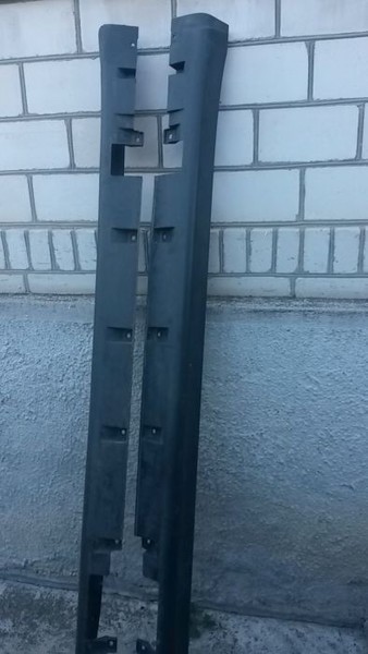 Порог кузова (пластиковая накладка) Nissan Tiida C11  2007 1.6 Бензин 