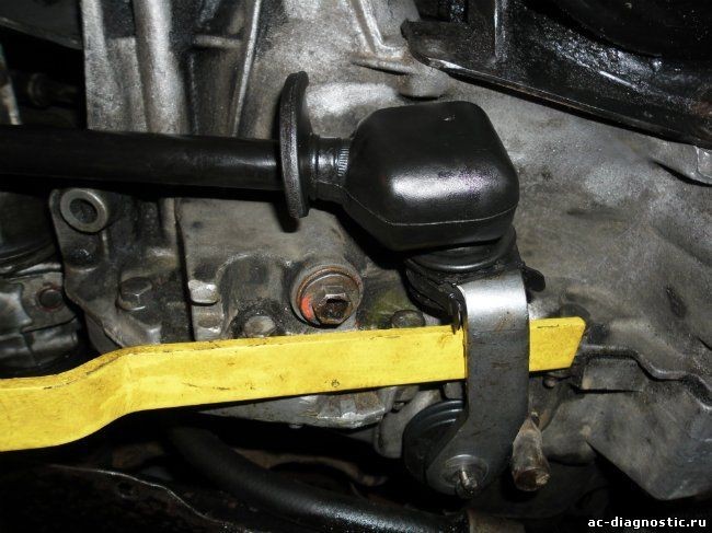 Пильник кпп Renault 19 хэтчбек 1995 г.  1.7 л бензин Ивано-Франковск