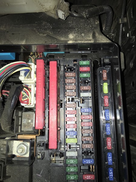 Блок предохранителей 82620-48140   Lexus RX