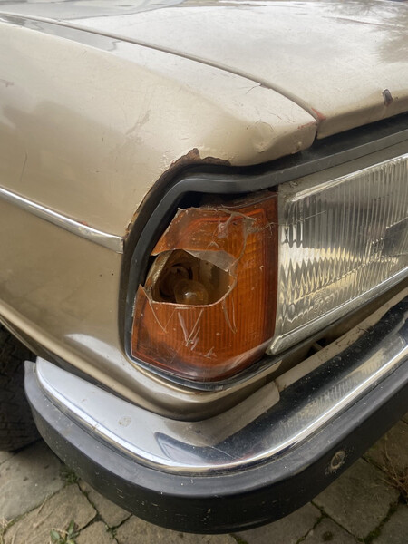 Поворотник Audi 80 1978 г.