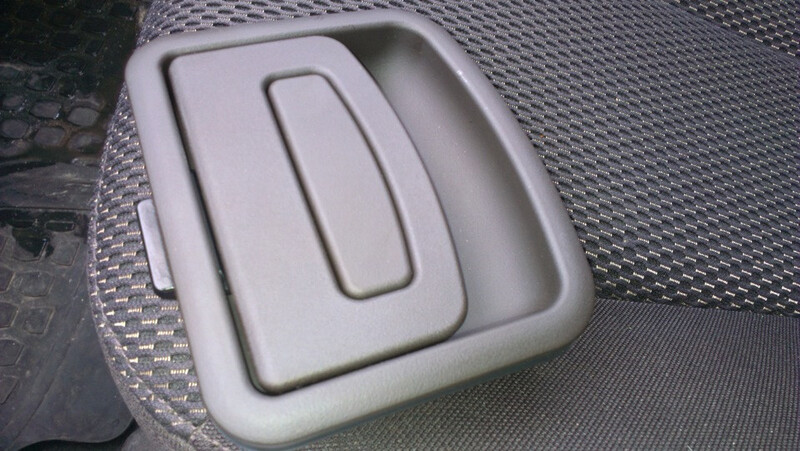 Ручка внутренней панели багажного отсека Hyundai Santa FE 2  2008 2.7 Бензин Северодонецьк