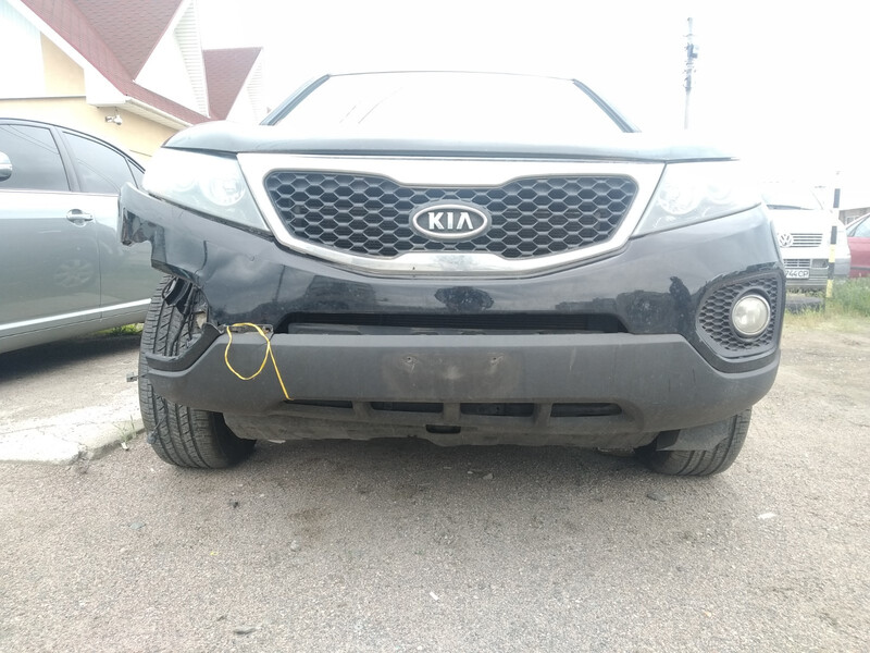 Бампер передний Kia Sorento 2012 г.  2.4 л бензин Черкассы