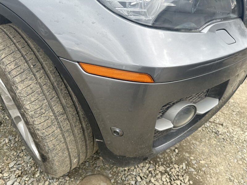 Катафот переднего бампера левый BMW X6  2012 3.0 Бензин 