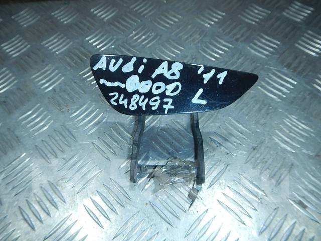 Крышка омывателя фар Audi A8 D4 2013 г.  3.0 л бензин Ровно