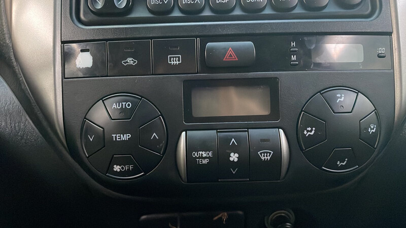 Панель климата Toyota RAV4 2003 р.  Одеса
