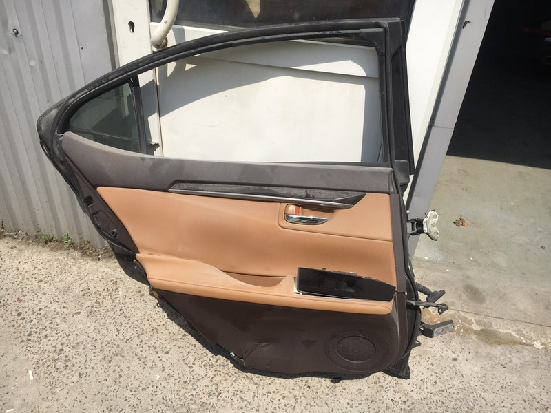 Карта двери Lexus ES 2018 г.  3.5 л бензин Киев