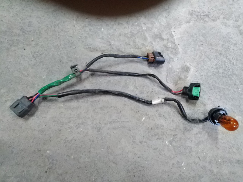 Проводка правой фары gjr9510l6 Mazda 6  2014 2.5 Дизель Харків