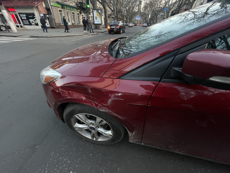 Крило переднє ліве Ford Focus 3  2013 2.0 Бензин 