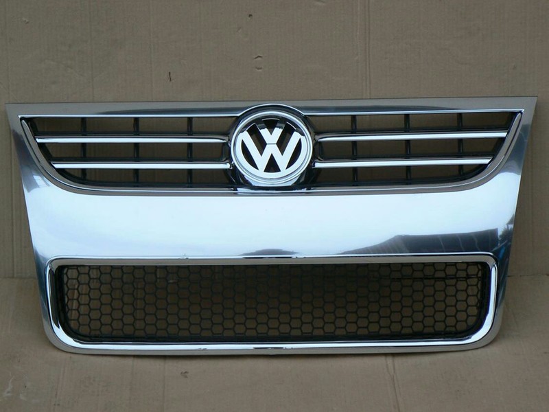 Решетка радиатора в сборе Volkswagen Touareg 2010 г.  3.0 л дизель Запорожье