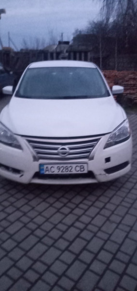 Бампер передній голий Nissan Sentra  2014 1.8 Бензин 