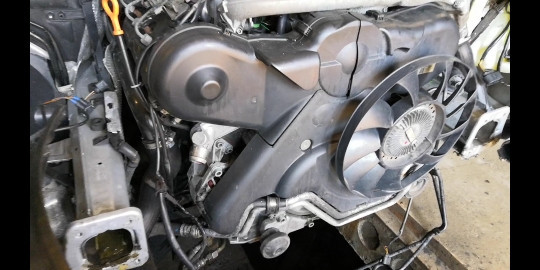 Крышка шкива кв Audi A6 C5  2000 універсал 2.5 Дизель Київ