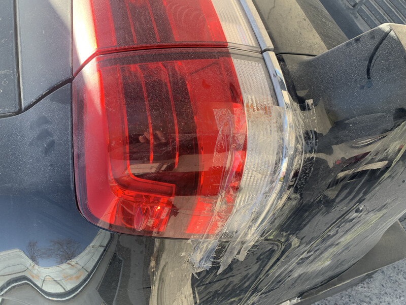 Фонарь наружный левый 8156160B70   Toyota Land Cruiser