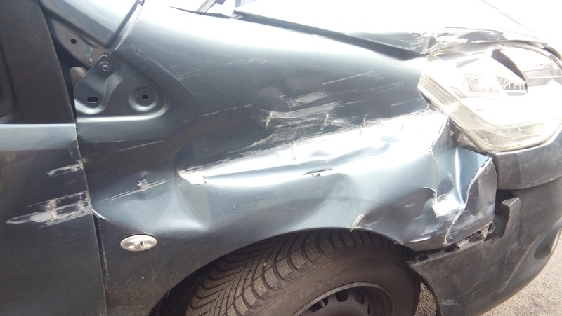 Крыло переднее правое Citroen Berlingo  2012 1.6 Дизель Черкассы