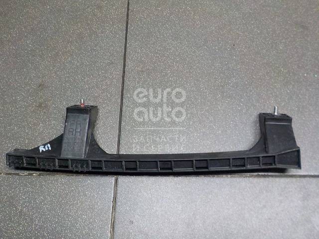 Направляющая стекла передней правой двери Hyundai ix35  2011 2.4 Бензин 