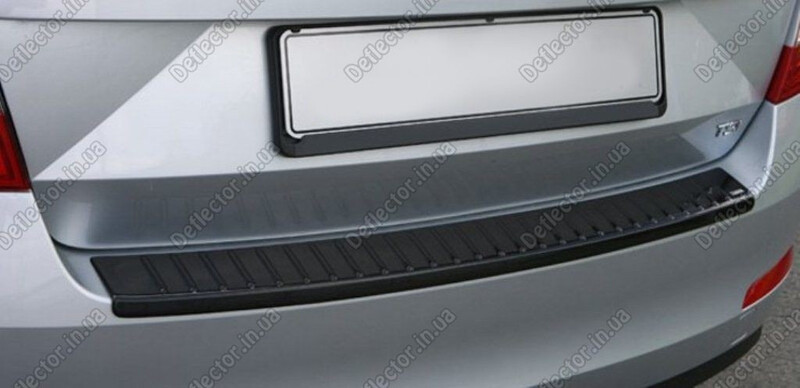 Защитная накладка на задний бампер Skoda Rapid  2013 хэтчбек 1.2 Бензин Киев